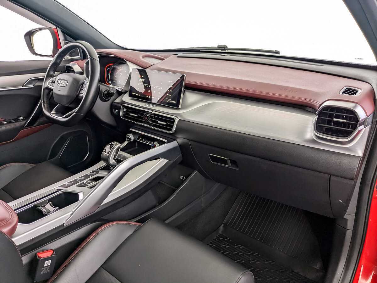 Б/У Джили Кулрэй 2021 года. Фото: #8