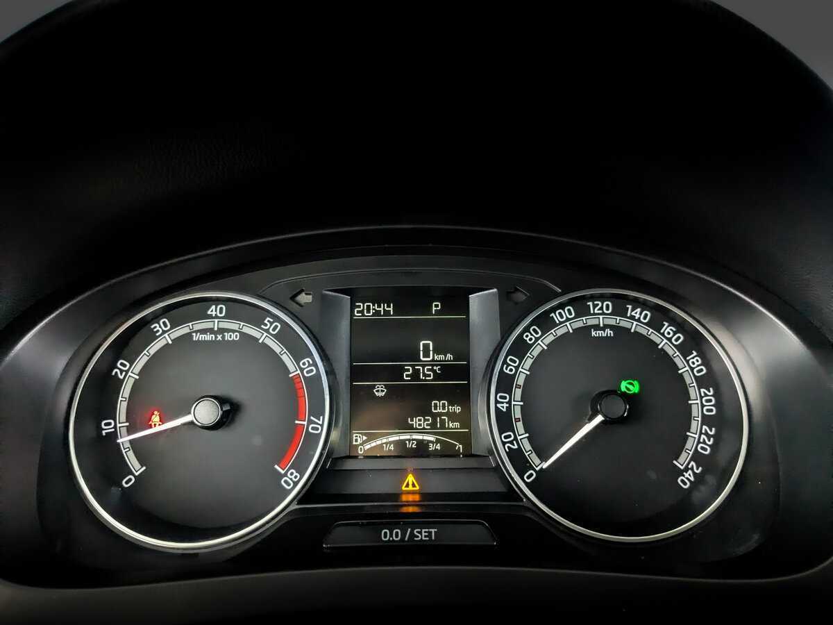 Б/У Шкода Рапид 2019 года. Фото: #10