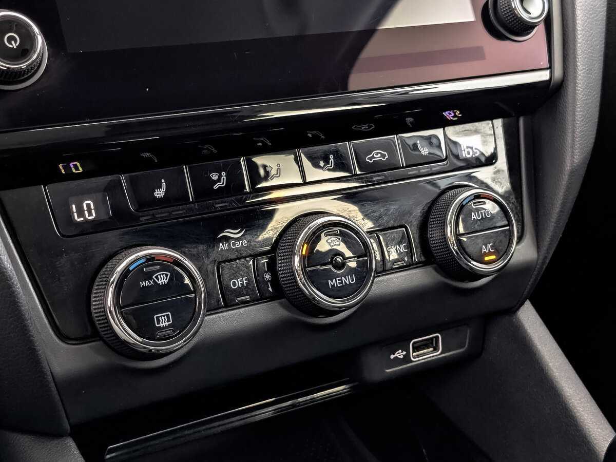 Б/У Шкода Октавия 2020 года. Фото: #16