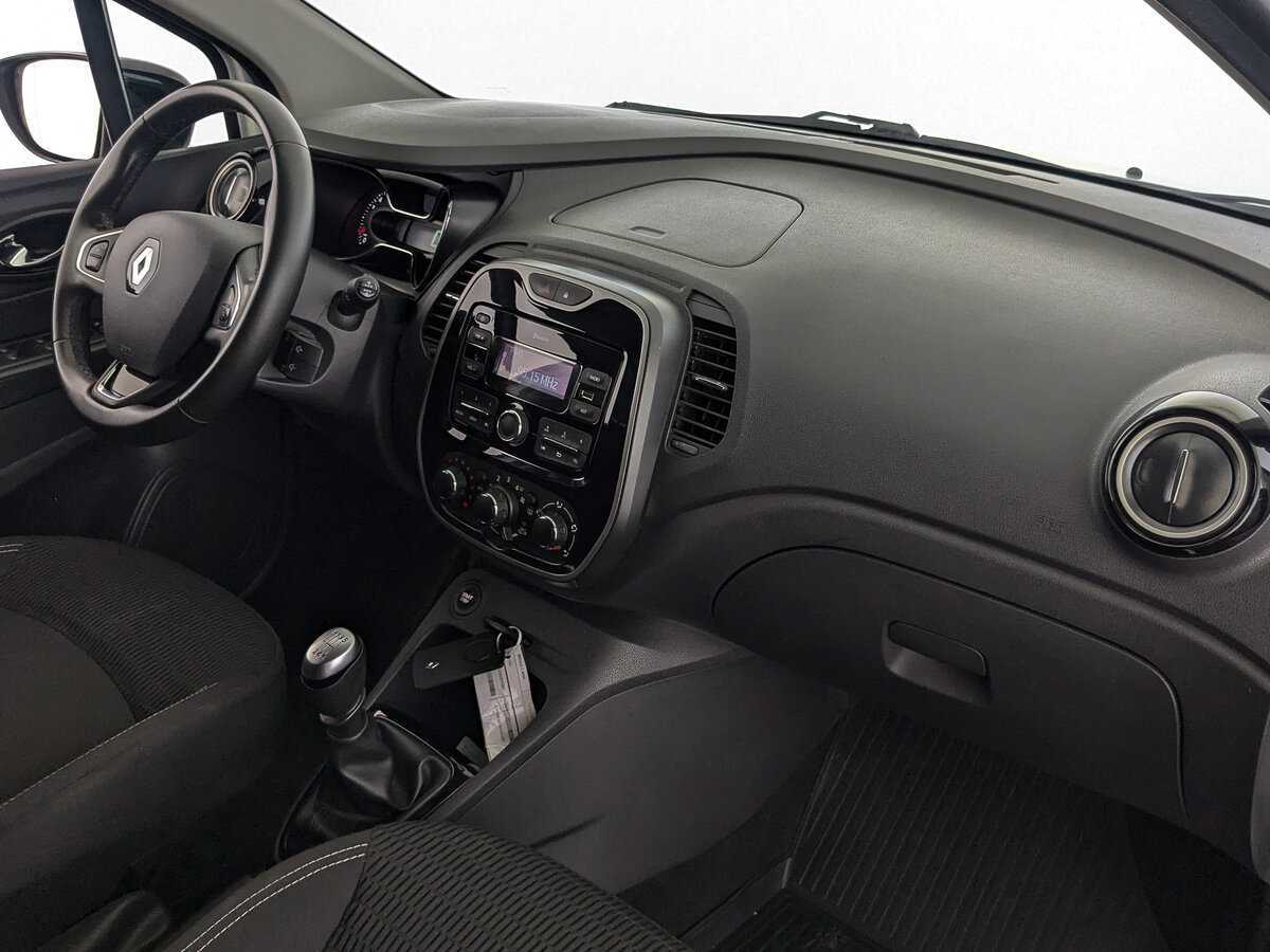 Б/У Рено Каптюр 2020 года. Фото: #8