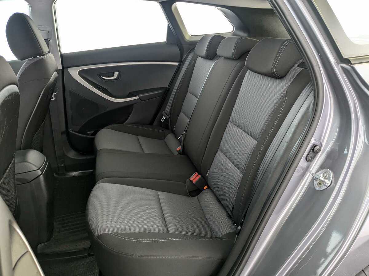 Б/У Хендай ай30 2014 года. Фото: #8