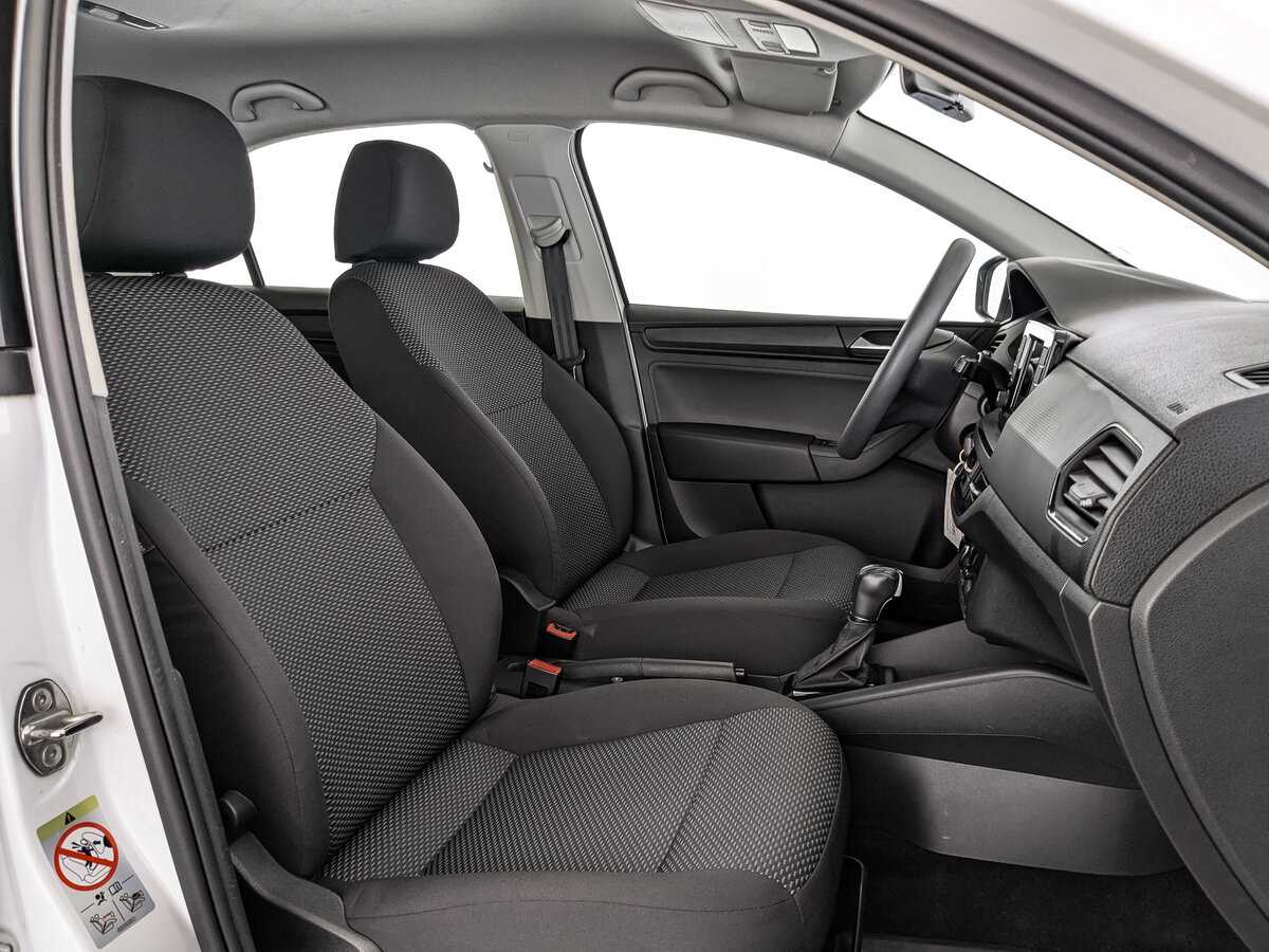 Б/У Фольксваген Поло 2020 года. Фото: #19