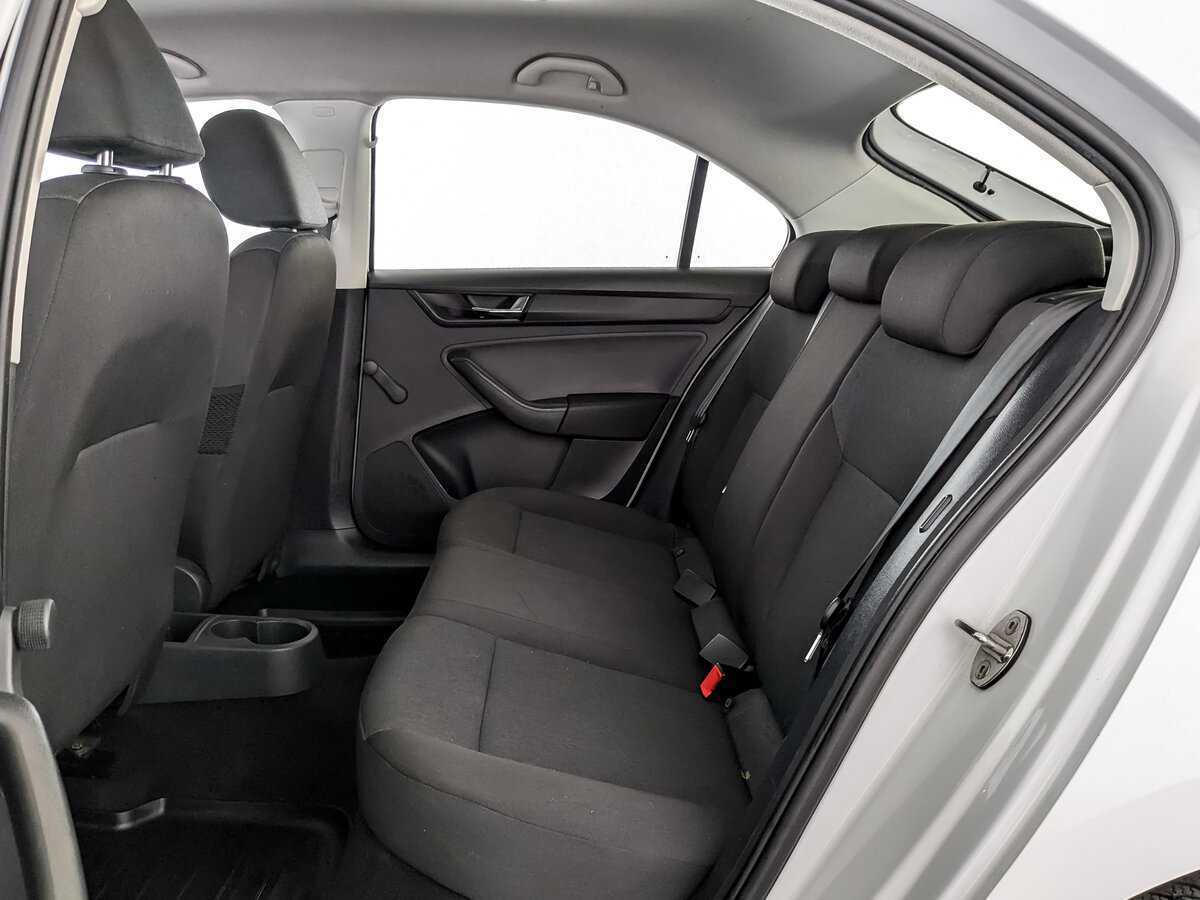 Б/У Шкода Рапид 2019 года. Фото: #8