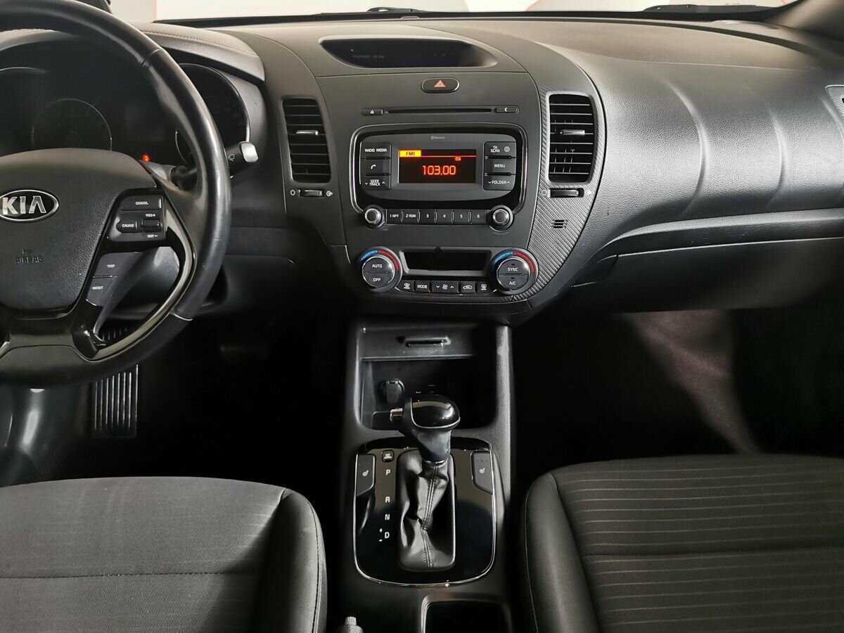 Б/У Киа Церато 2018 года. Фото: #10