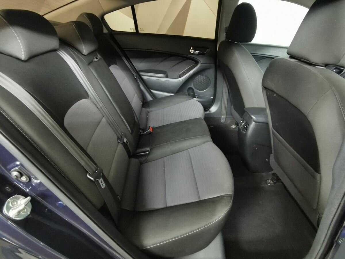 Б/У Киа Церато 2018 года. Фото: #11