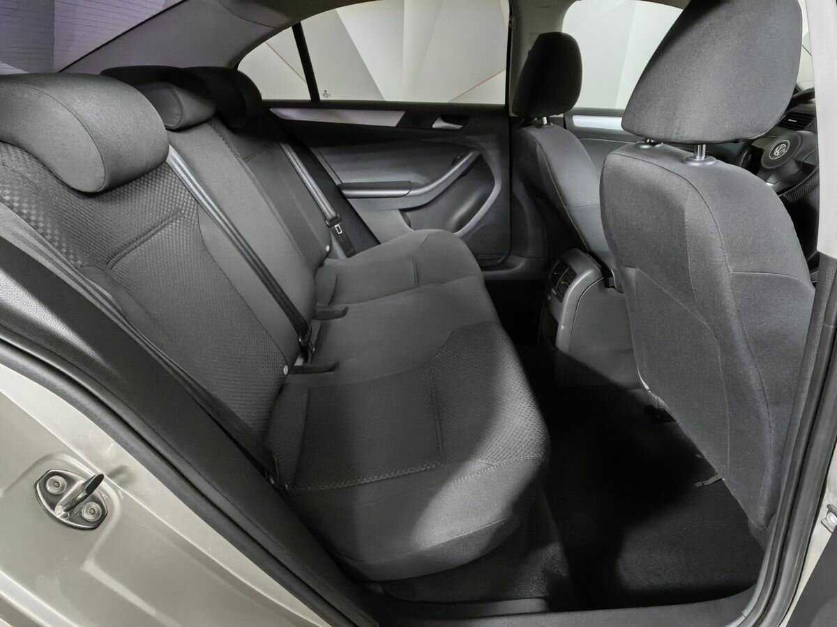 Б/У Фольксваген Джетта 2012 года. Фото: #11