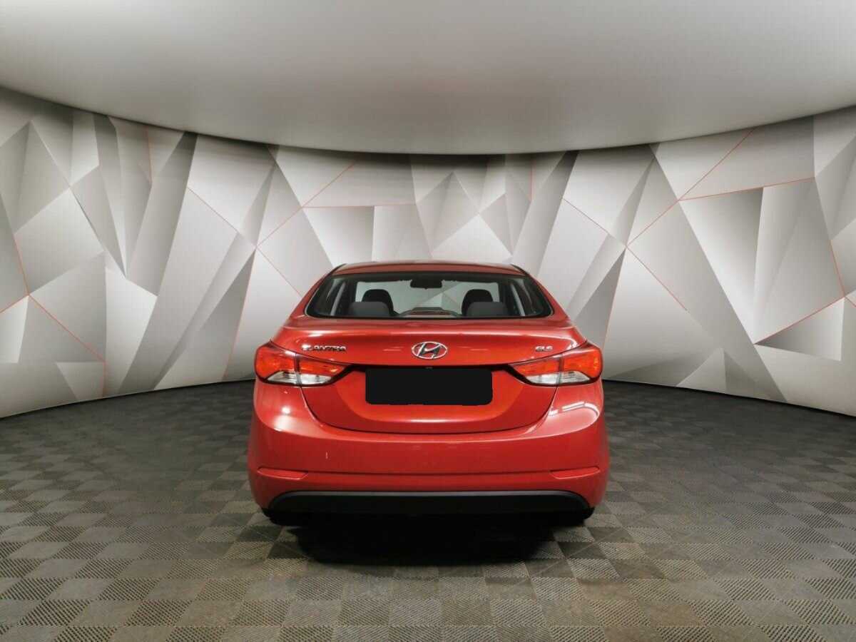 Б/У Хендай Елантра 2015 года. Фото: #7