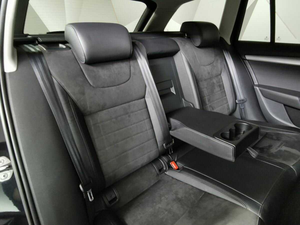 Б/У Шкода Октавия 2014 года. Фото: #11