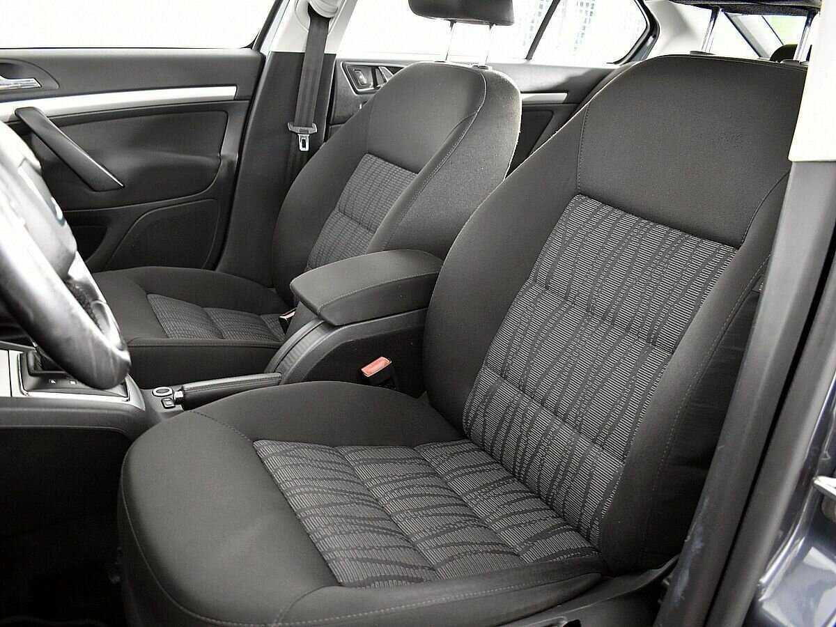 Б/У Шкода Октавия 2013 года. Фото: #7