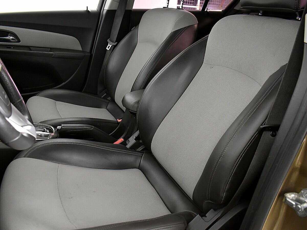 Б/У Шевроле Круз 2013 года. Фото: #7