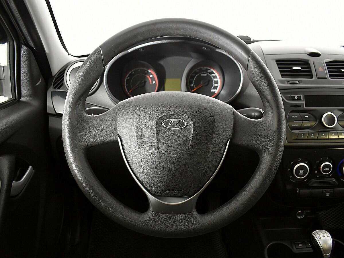 Б/У Лада (ВАЗ) Калина 2017 года. Фото: #10