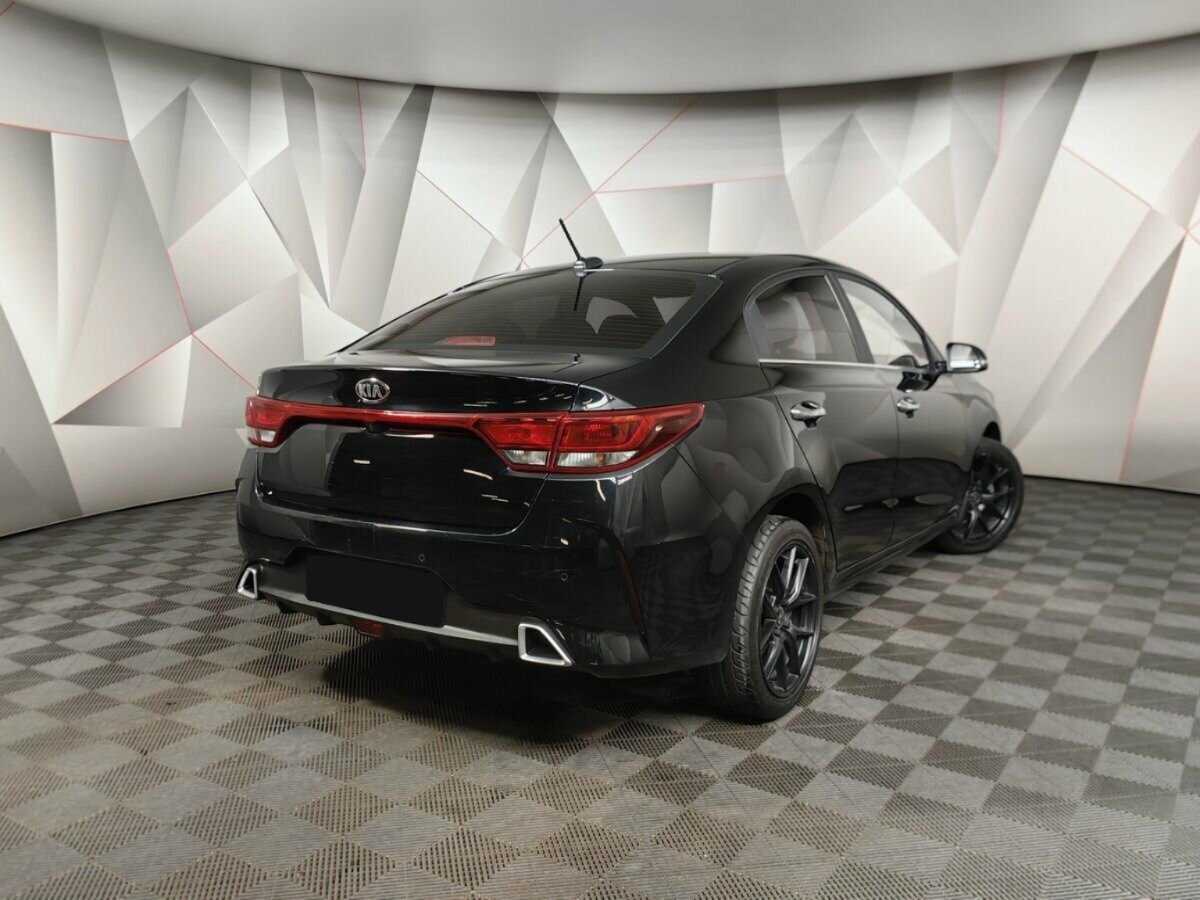 Б/У Киа Рио 2021 года. Фото: #1