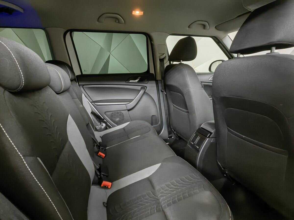 Б/У Шкода Йети 2017 года. Фото: #11