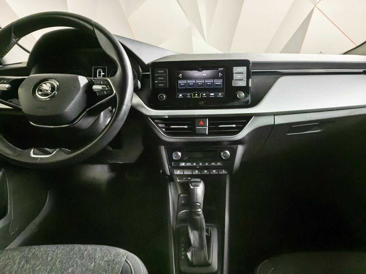 Б/У Шкода Рапид 2020 года. Фото: #9