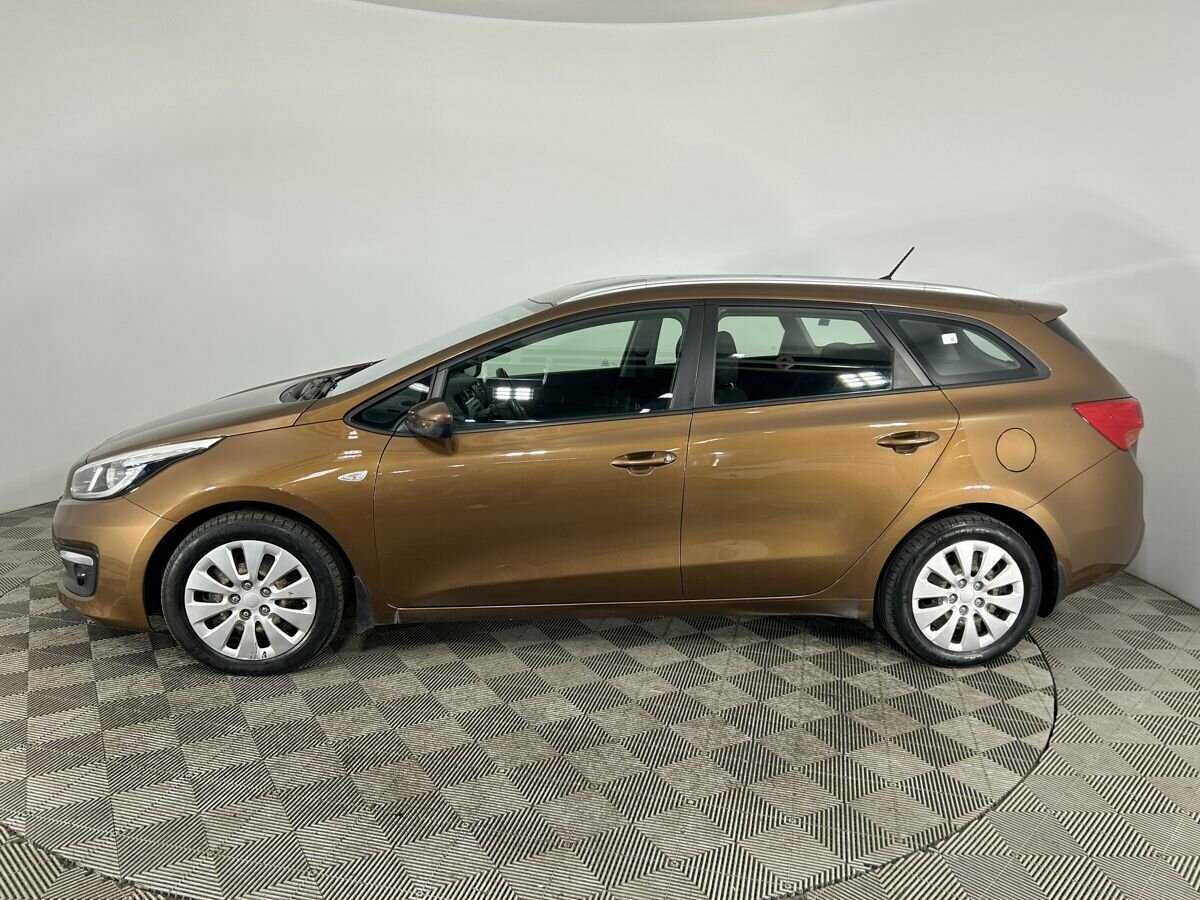 Б/У Киа Сид 2016 года. Фото: #3