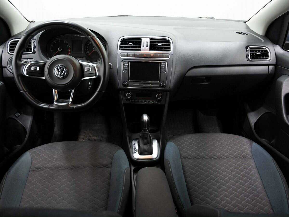 Б/У Фольксваген Поло 2019 года. Фото: #12