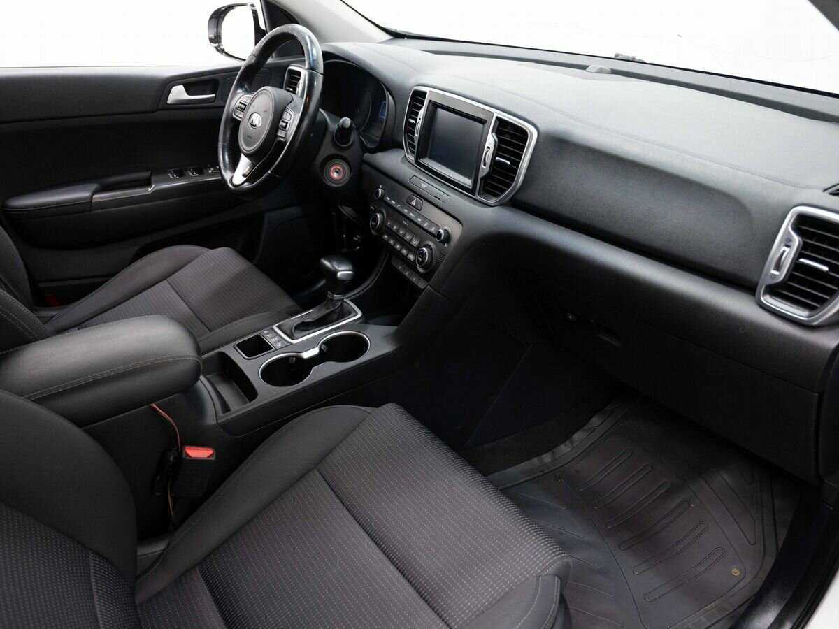 Б/У Киа Спортейдж 2016 года. Фото: #10