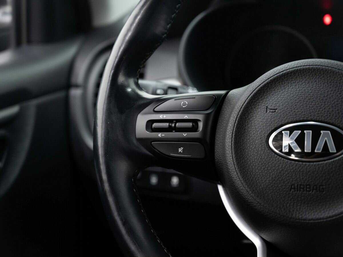 Б/У Киа Рио 2018 года. Фото: #13