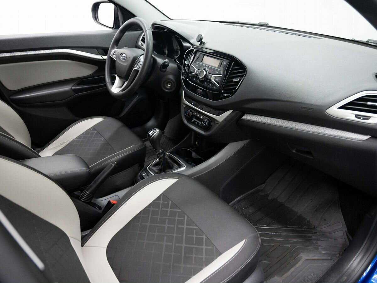 Б/У Лада (ВАЗ) Веста 2020 года. Фото: #10