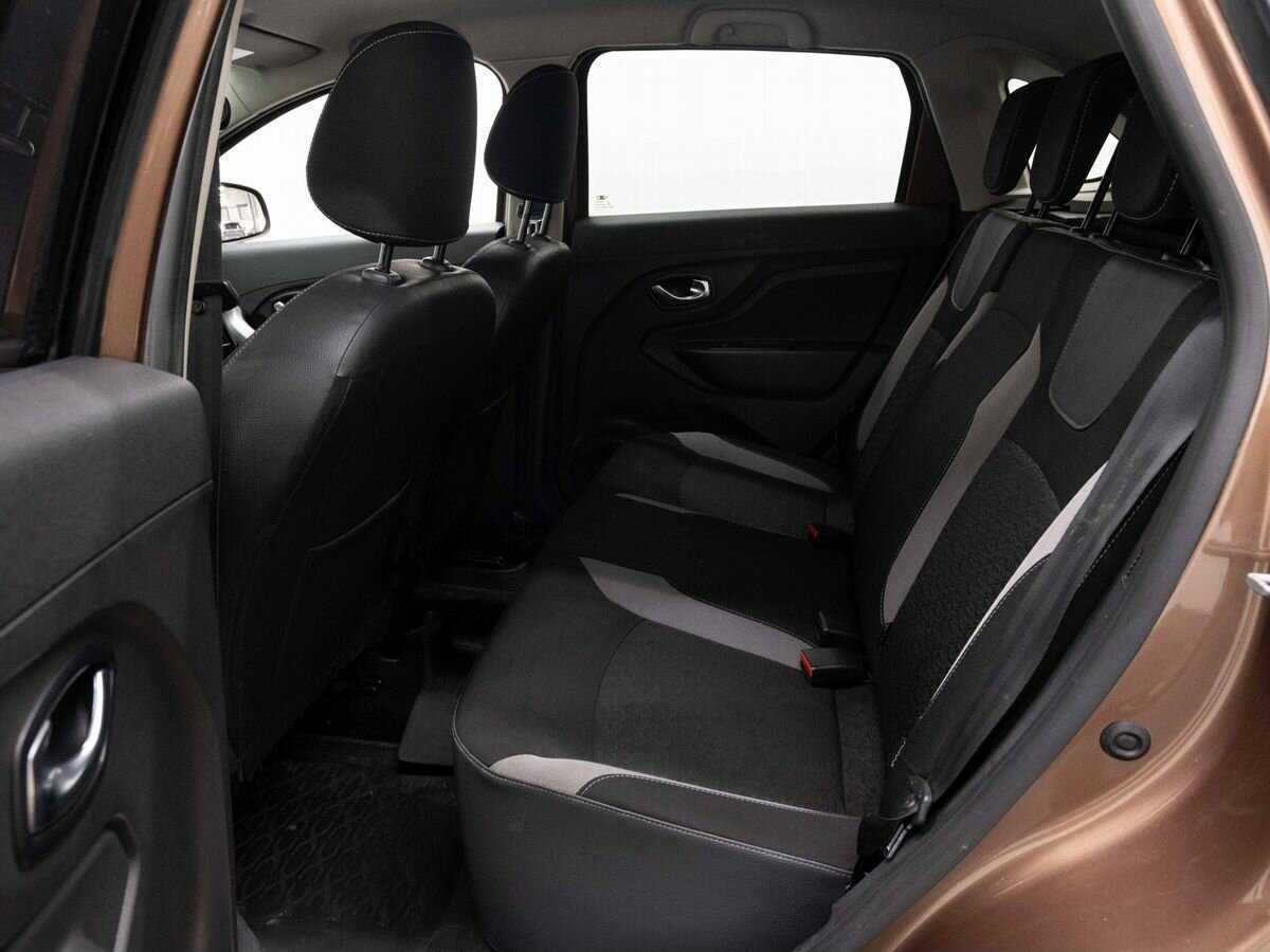 Б/У Лада (ВАЗ) ИКСРЭЙ 2016 года. Фото: #8