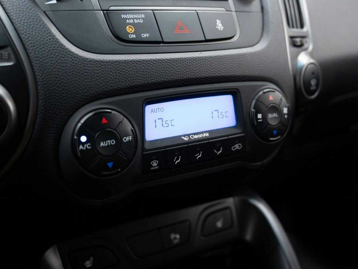 Б/У Хендай ай-икс35 2014 года. Фото: #19