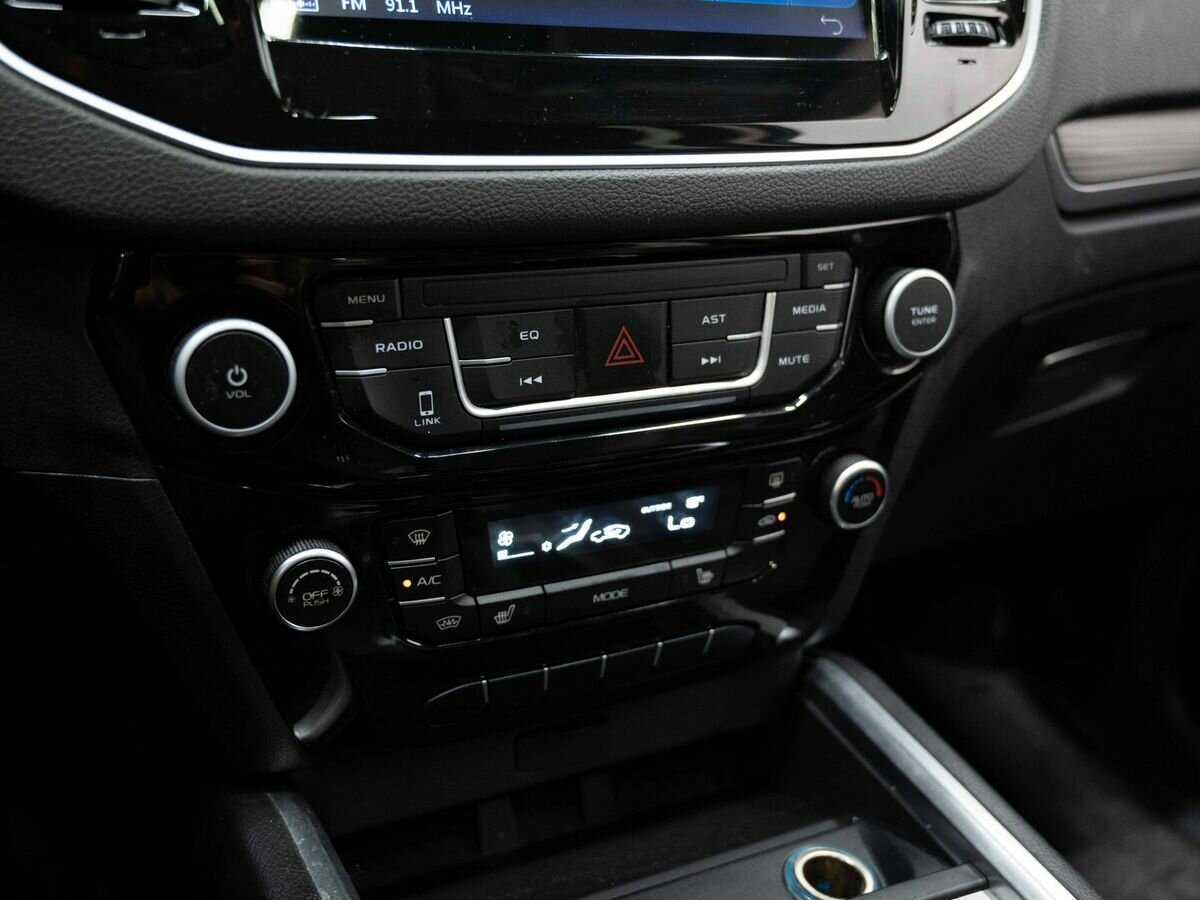 Б/У Джили Эмгранд Икс7 2019 года. Фото: #22