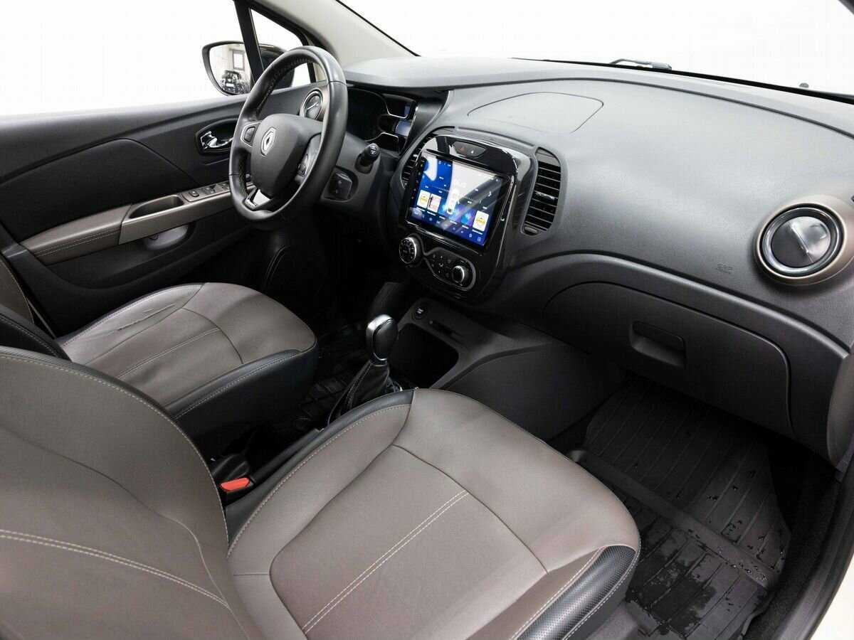 Б/У Рено Каптюр 2018 года. Фото: #10