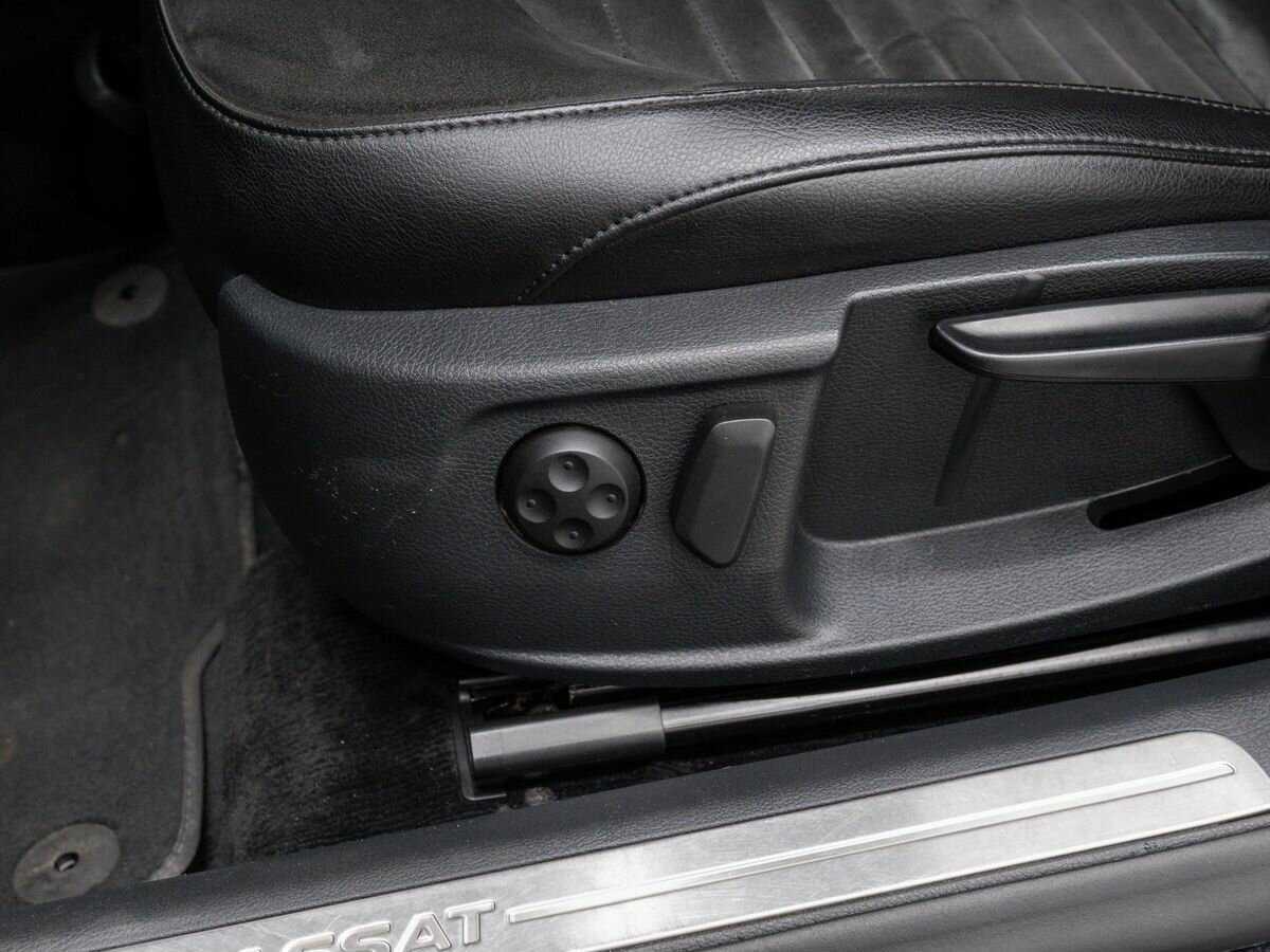 Б/У Фольксваген Пассат 2012 года. Фото: #17