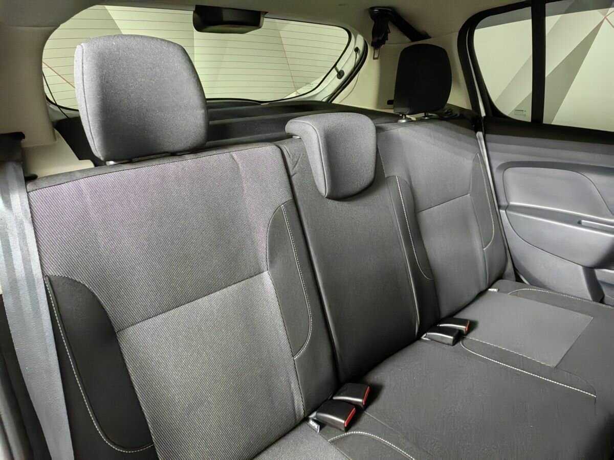 Б/У Рено Сандеро 2019 года. Фото: #12