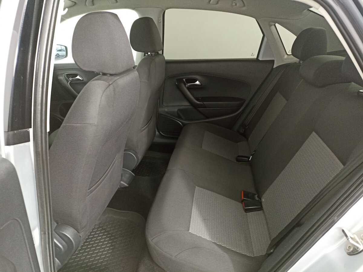 Б/У Фольксваген Поло 2014 года. Фото: #9