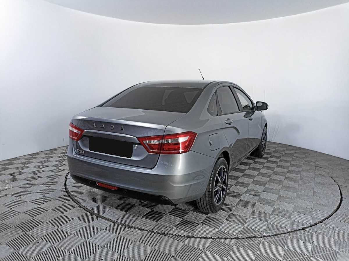 Б/У Лада (ВАЗ) Веста 2017 года. Фото: #4