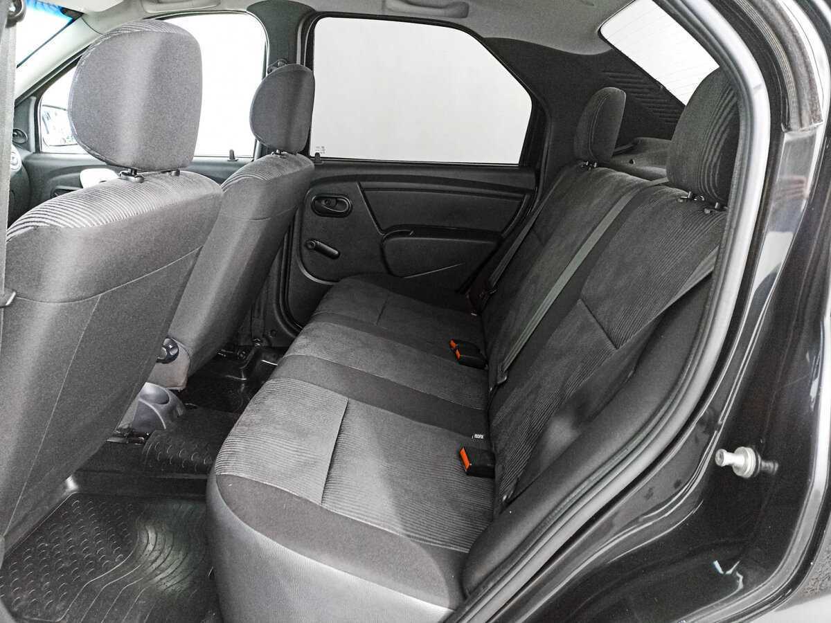 Б/У Рено Логан 2014 года. Фото: #9