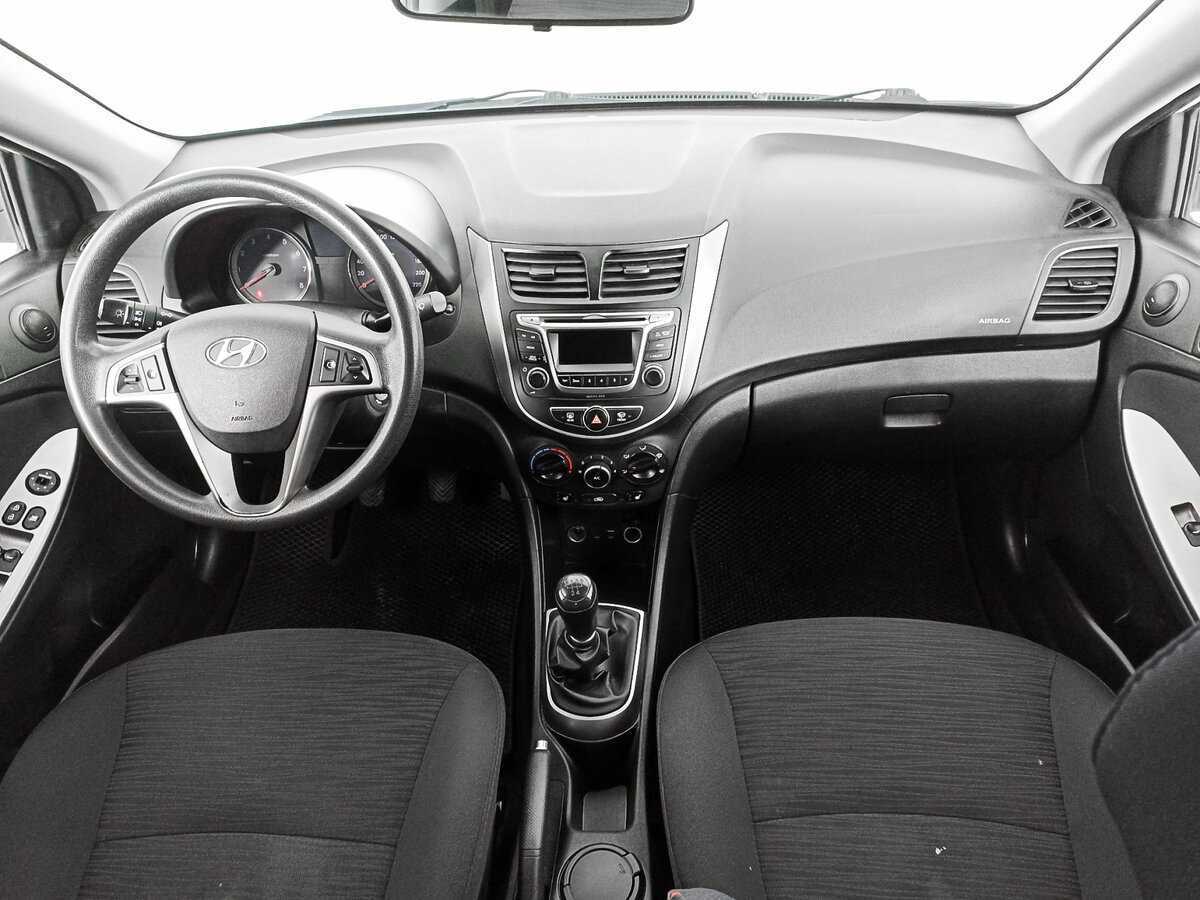 Б/У Хендай Солярис 2015 года. Фото: #11