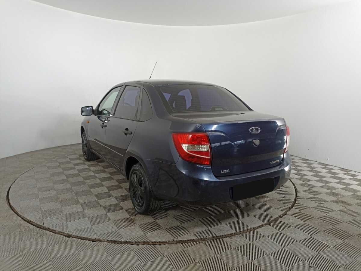 Б/У Лада (ВАЗ) Гранта 2013 года. Фото: #6