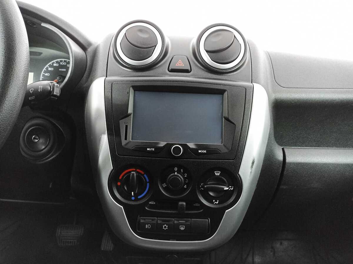 Б/У Лада (ВАЗ) Гранта 2015 года. Фото: #12