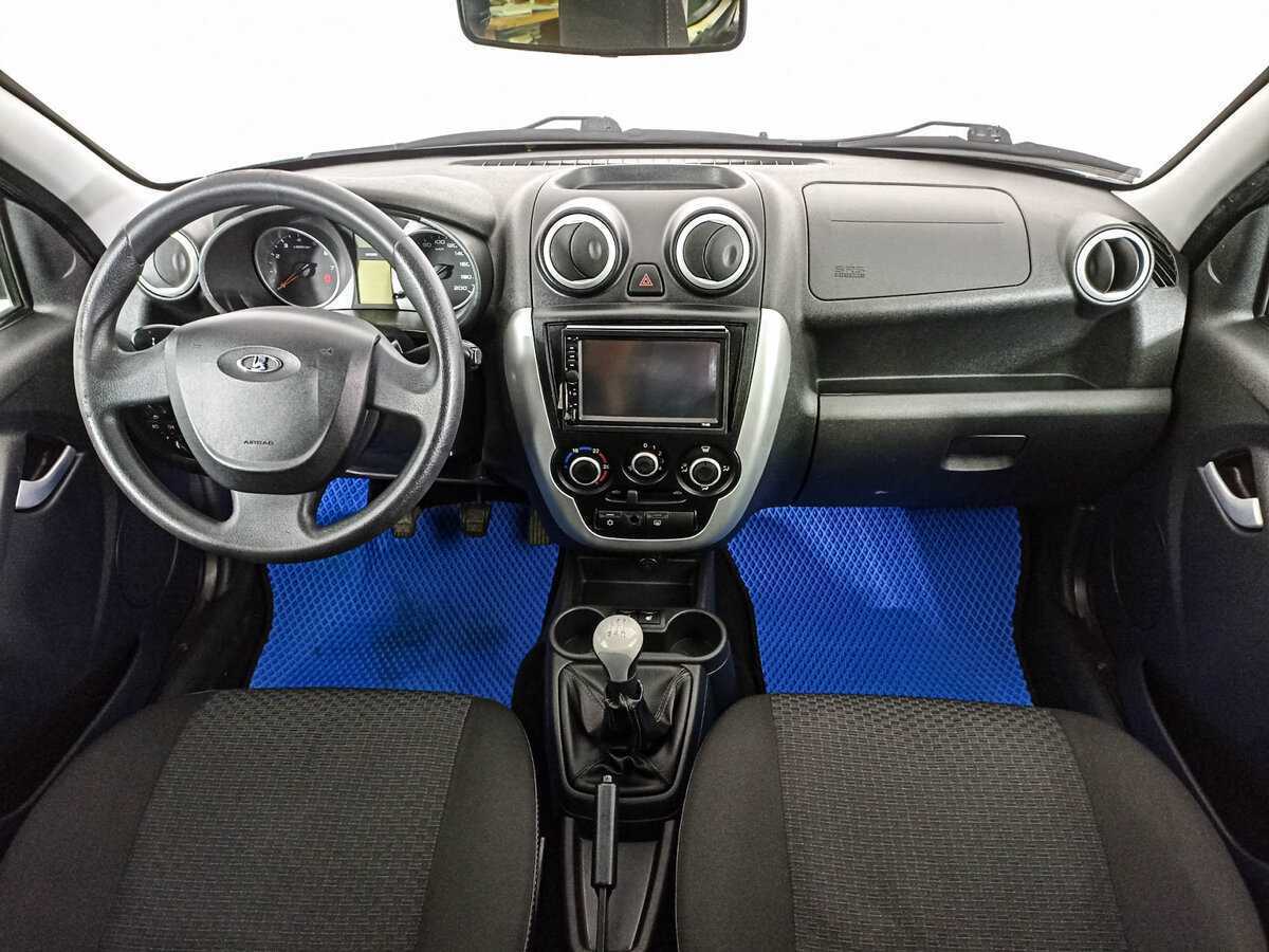 Б/У Лада (ВАЗ) Гранта 2015 года. Фото: #11