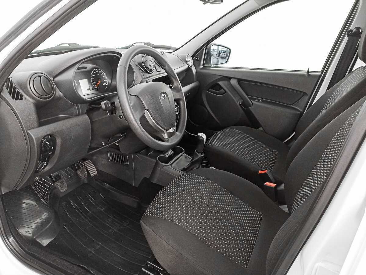 Б/У Лада (ВАЗ) Гранта 2018 года. Фото: #9