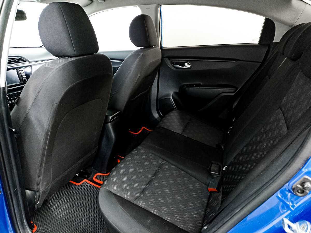 Б/У Киа Рио 2017 года. Фото: #9