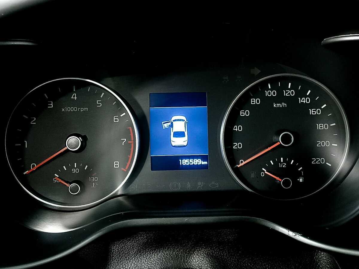 Б/У Киа Рио 2017 года. Фото: #10