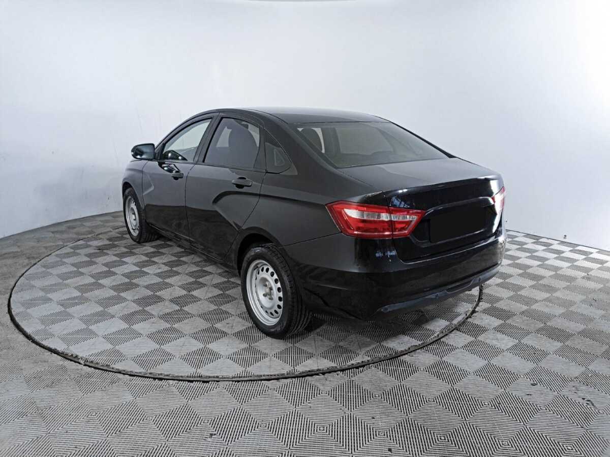 Б/У Лада (ВАЗ) Веста 2017 года. Фото: #6