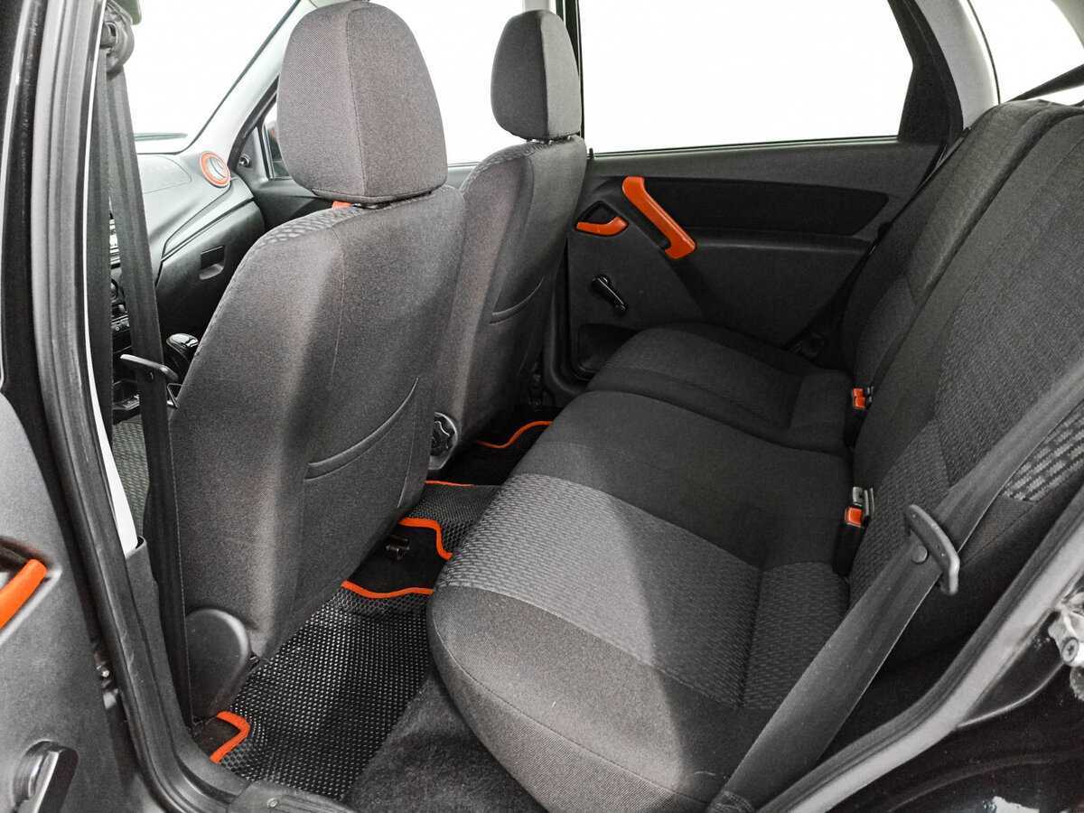 Б/У Лада (ВАЗ) Калина 2017 года. Фото: #9