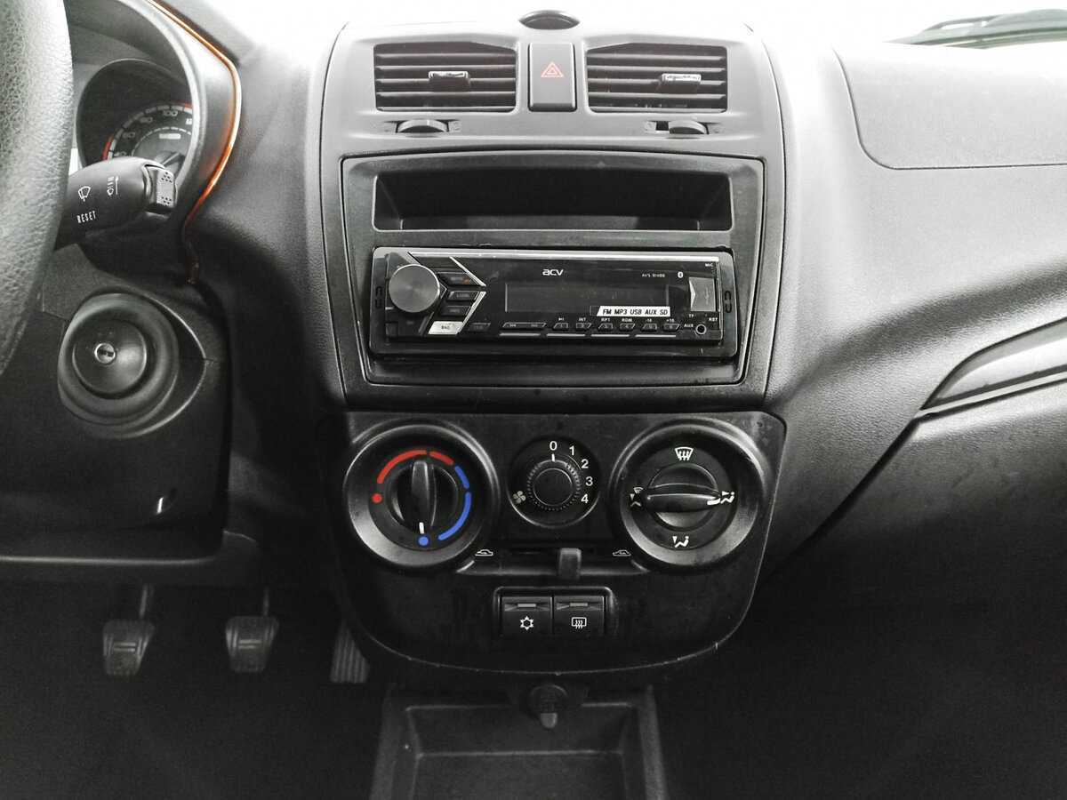 Б/У Лада (ВАЗ) Калина 2017 года. Фото: #12