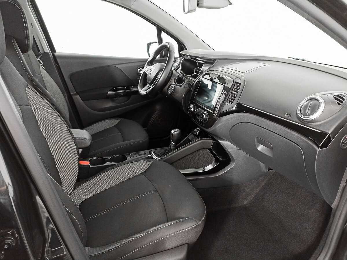 Б/У Рено Каптюр 2020 года. Фото: #8