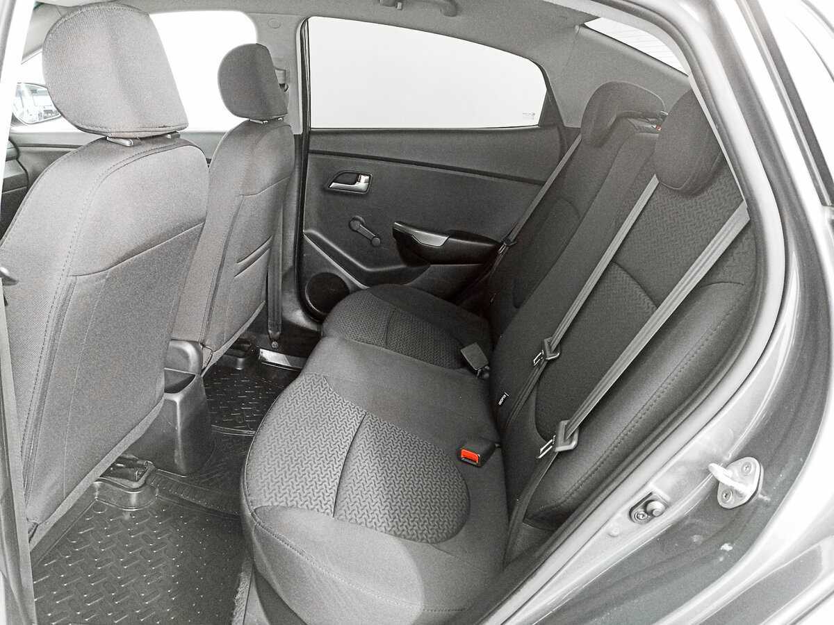 Б/У Киа Рио 2013 года. Фото: #6