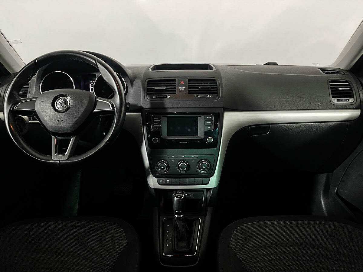 Б/У Шкода Йети 2017 года. Фото: #9