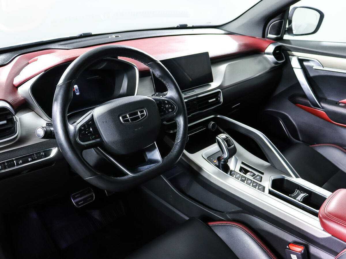 Б/У Джили Кулрэй 2021 года. Фото: #11