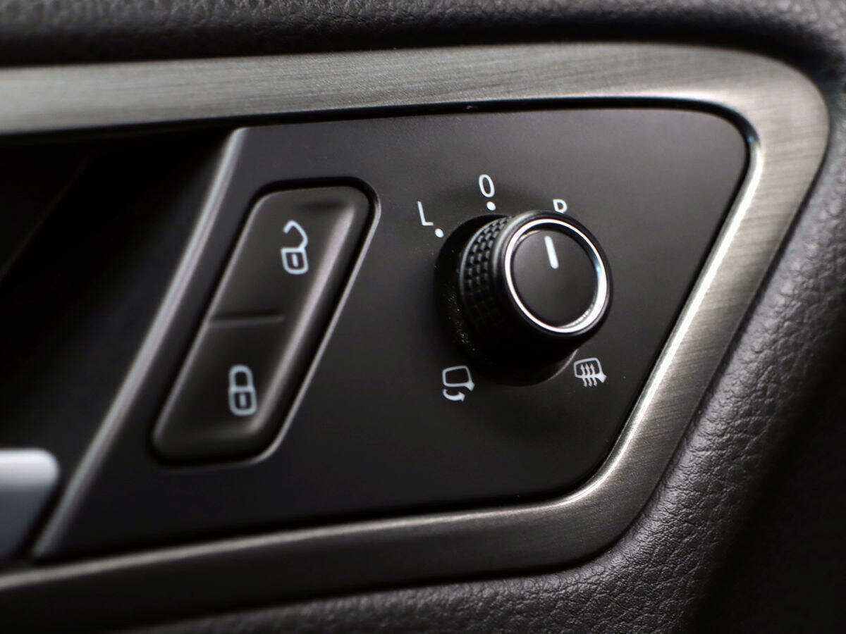 Б/У Фольксваген Гольф 2013 года. Фото: #12