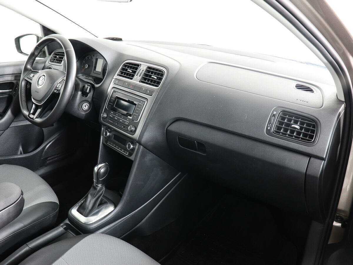 Б/У Фольксваген Поло 2019 года. Фото: #9