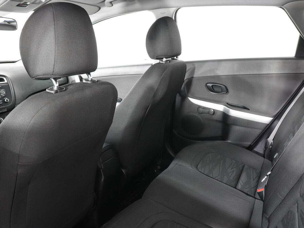 Б/У Киа Сид 2018 года. Фото: #11