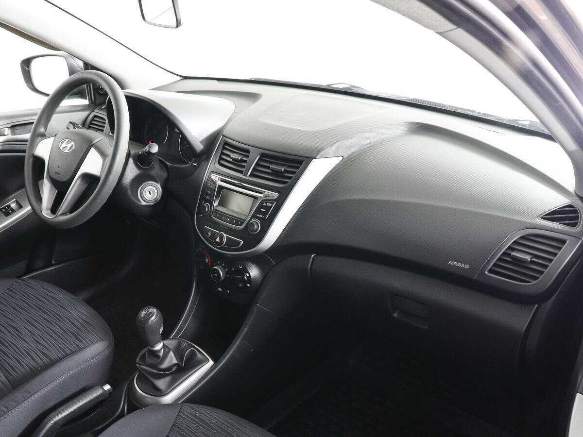 Б/У Хендай Солярис 2016 года. Фото: #9